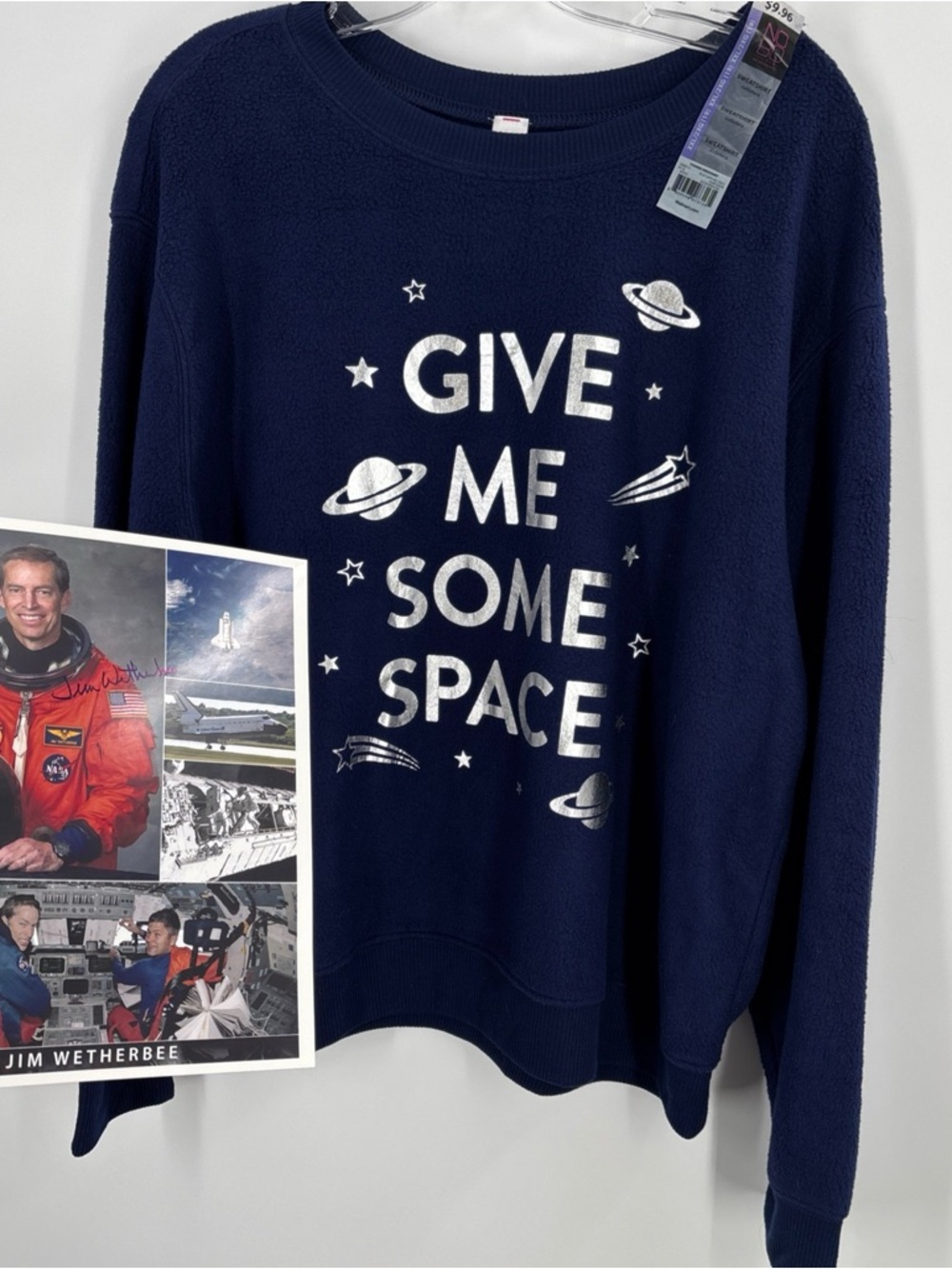No Boundaries Navy Blue Crewneck Sweatshirt w Silver Space Graphic astronaut pic